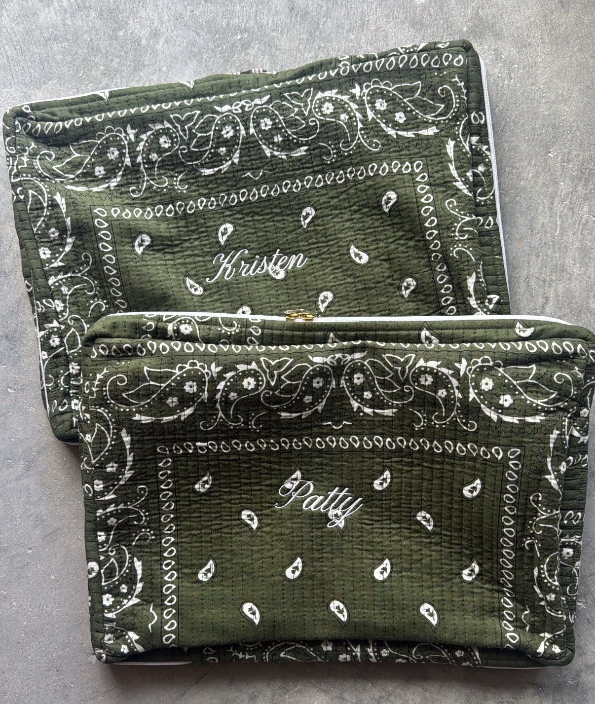 PRE-ORDER Green Paisley Travel Organizer