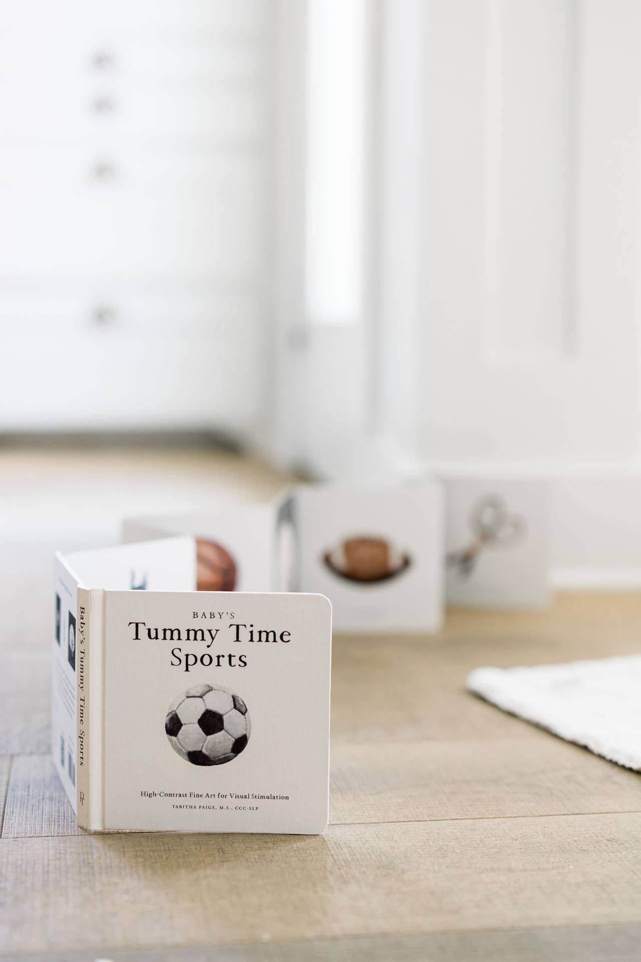 Baby's Tummy Time Sports: A Sports Board Book for Babies