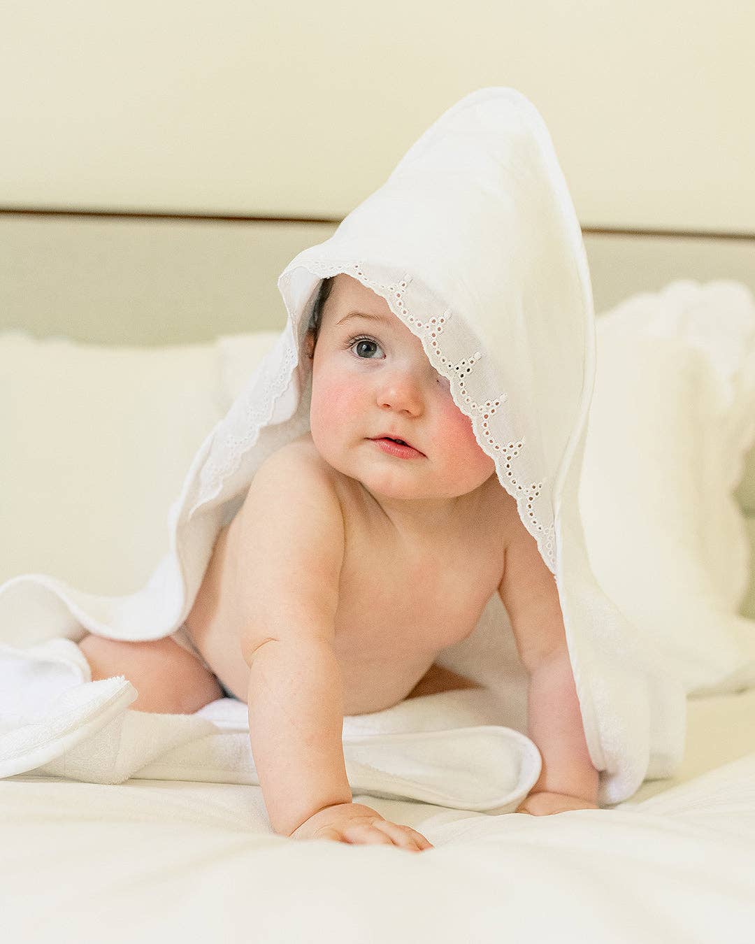 Eyelet Hooded Baby Bath Towel